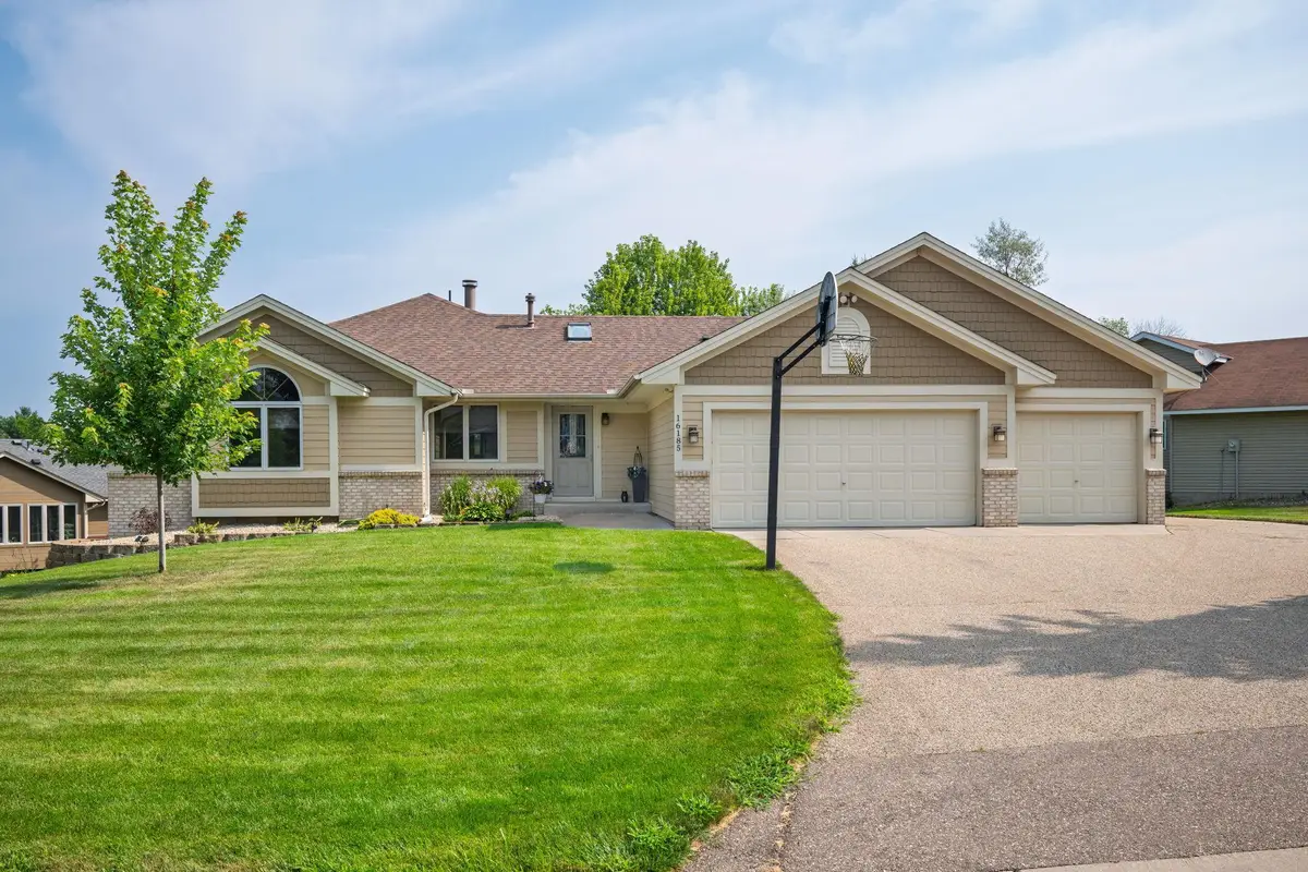 16185 Inglewood Drive, Lakeville, MN 55044 - #1