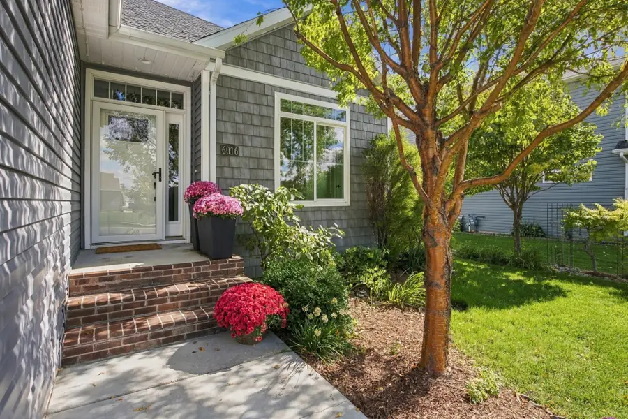 6016 Autumn Drive S, Fargo, ND 58104 - #3