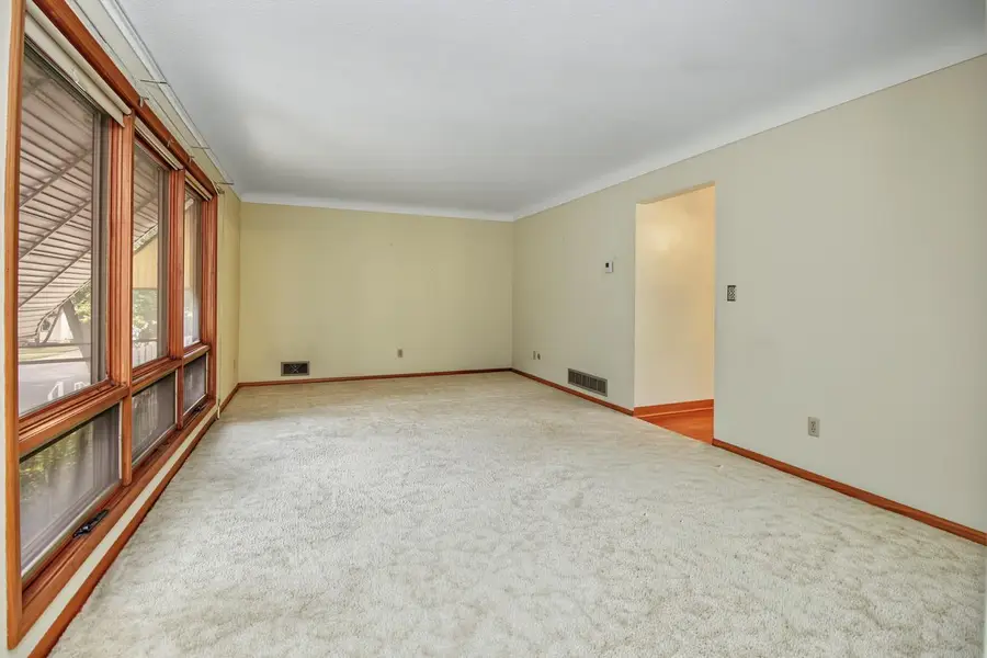830 Pedersen Street, Saint Paul, MN 55119 - #2