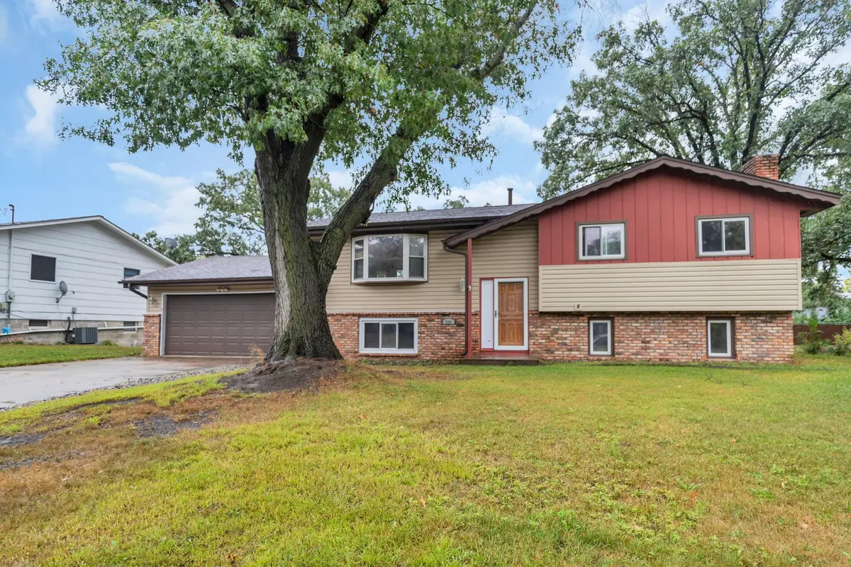 246 105th Avenue Nw, Coon Rapids, MN 55448 - #1