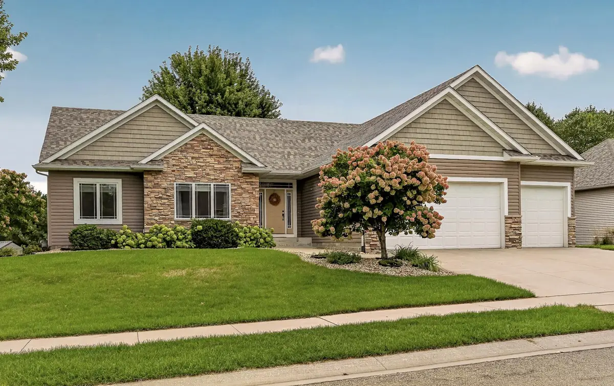 5048 Scenic View Drive Sw, Rochester, MN 55902 - #1