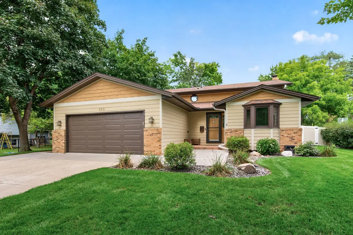 315 Washington Street, Anoka, MN 55303 - #1