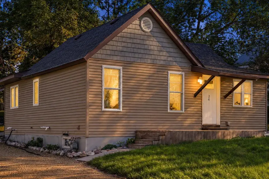 316 Paquin Street W, Waterville, MN 56096 - #3