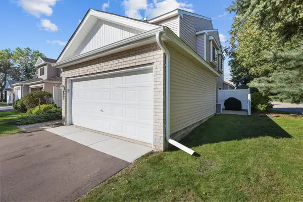 1358 Idlewood Way, Shakopee, MN 55379