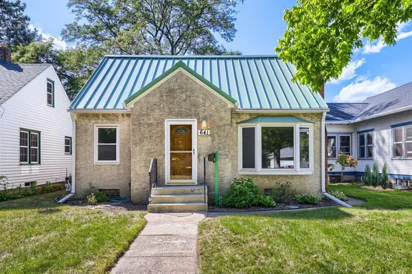 641 8th Avenue N, South Saint Paul, MN 55075