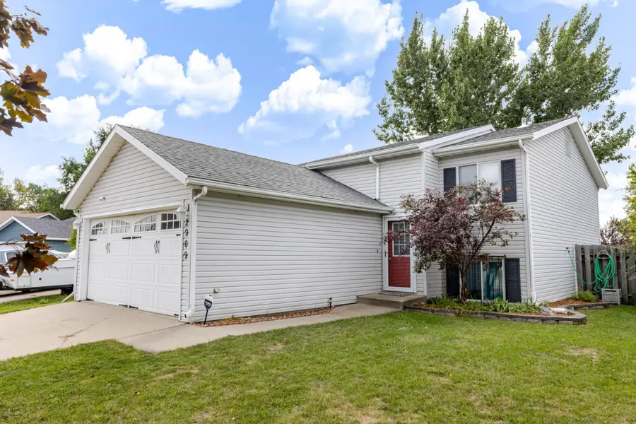 2909 29th Avenue Circle S, Moorhead, MN 56560 - #2