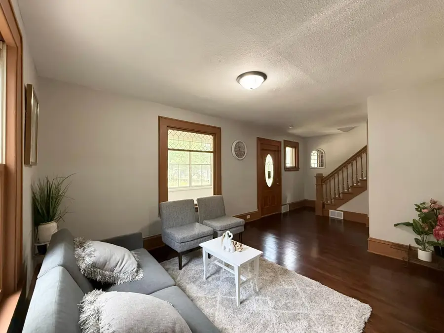 324 Topping Street, Saint Paul, MN 55117 - #2