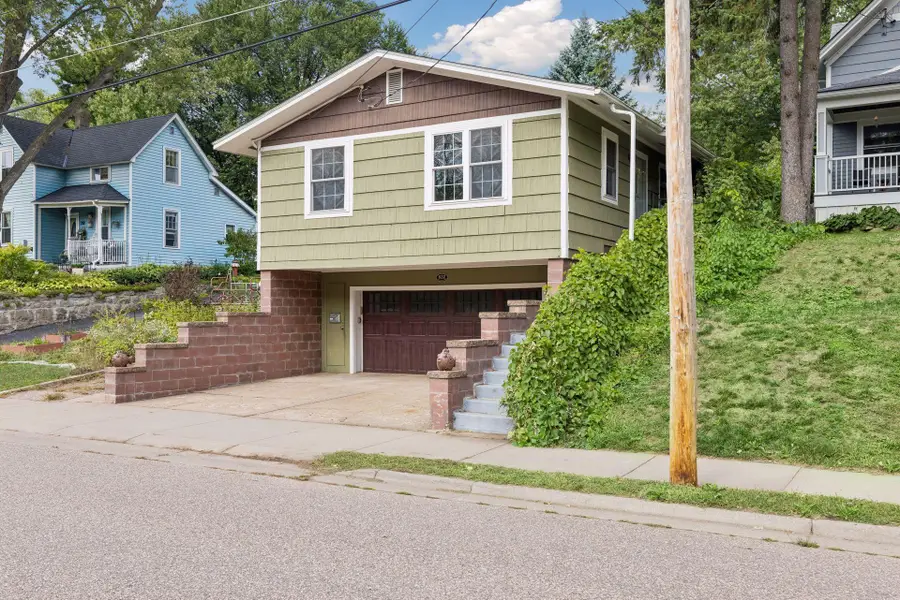 622 Laurel Street W, Stillwater, MN 55082 - #3