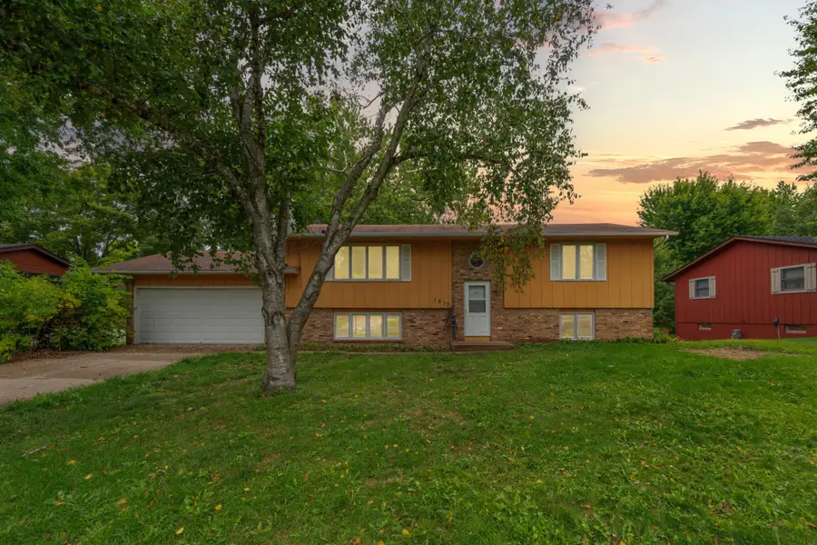 1513 Eisenhower Court, Northfield, MN 55057 - #2