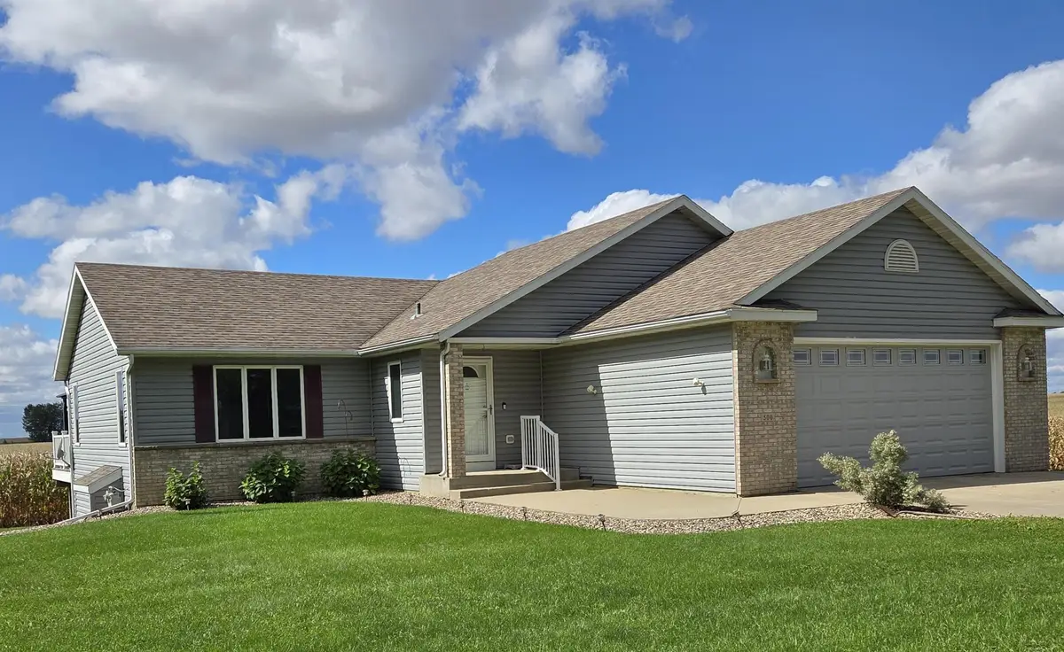 500 4th Avenue Ne, Hayfield, MN 55940 - #1