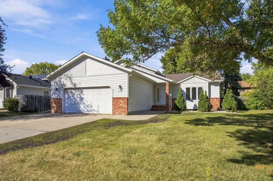 2319 35th Avenue S, Fargo, ND 58104 - #2