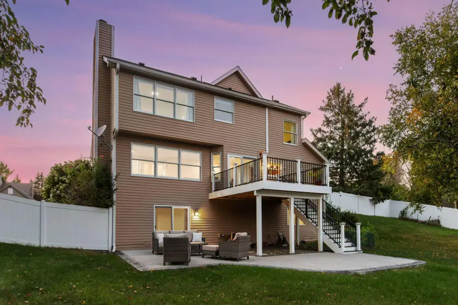 16005 22nd Avenue N, Plymouth, MN 55447 - #2