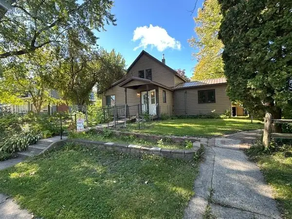 207 Hartley Street, Coleraine, MN 55722
