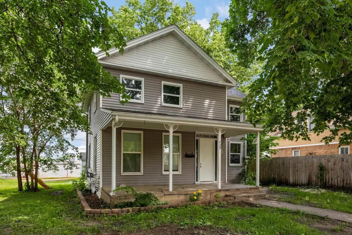 429 2nd Avenue E, Shakopee, MN 55379 - #1