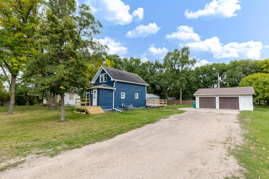 501 Nelson Drive, Horace, ND 58047 - #3
