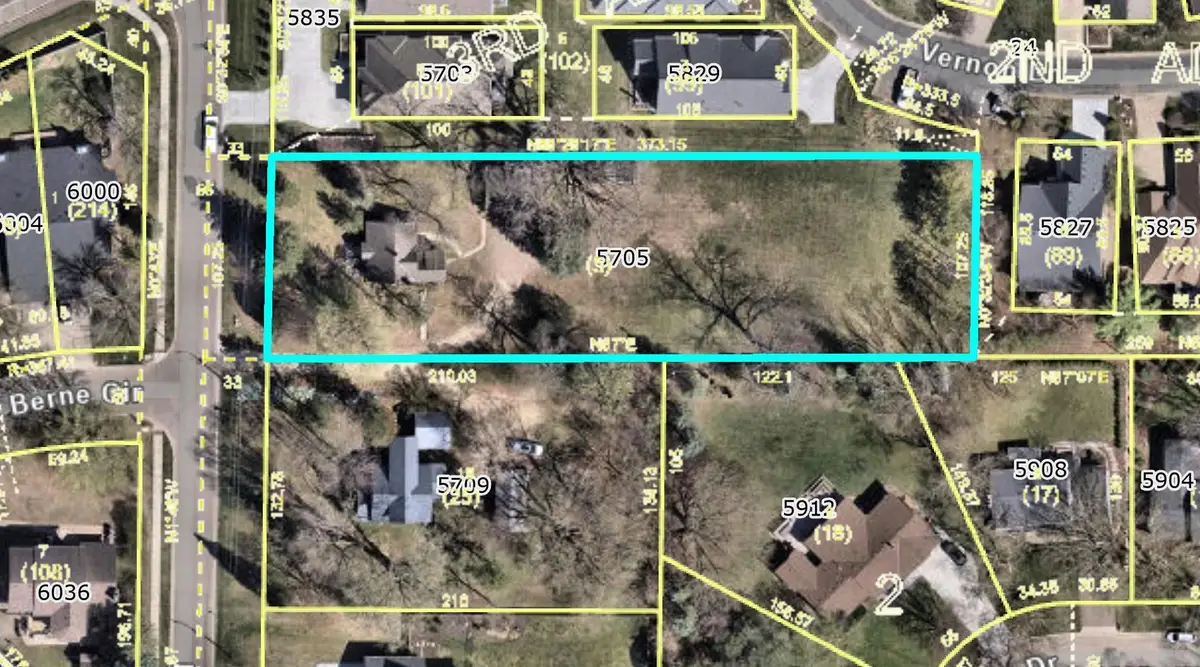 5705 Olinger Rd, Edina, MN 55436 - #1