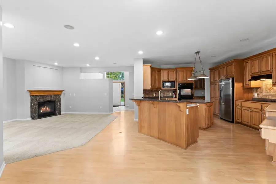 8915 Umbria Place N, Maple Grove, MN 55311 - #2