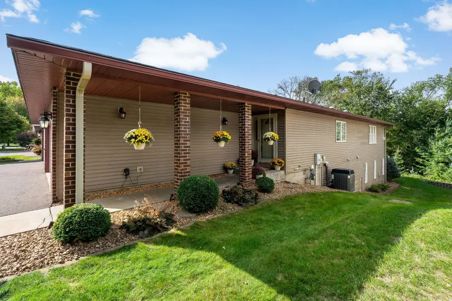 7161 Cahill Avenue, Inver Grove Heights, MN 55076 - #3
