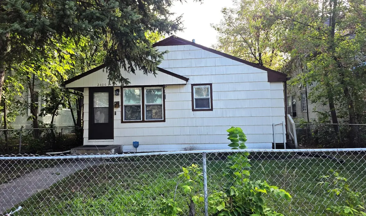 2806 Emerson Avenue N, Minneapolis, MN 55411 - #1