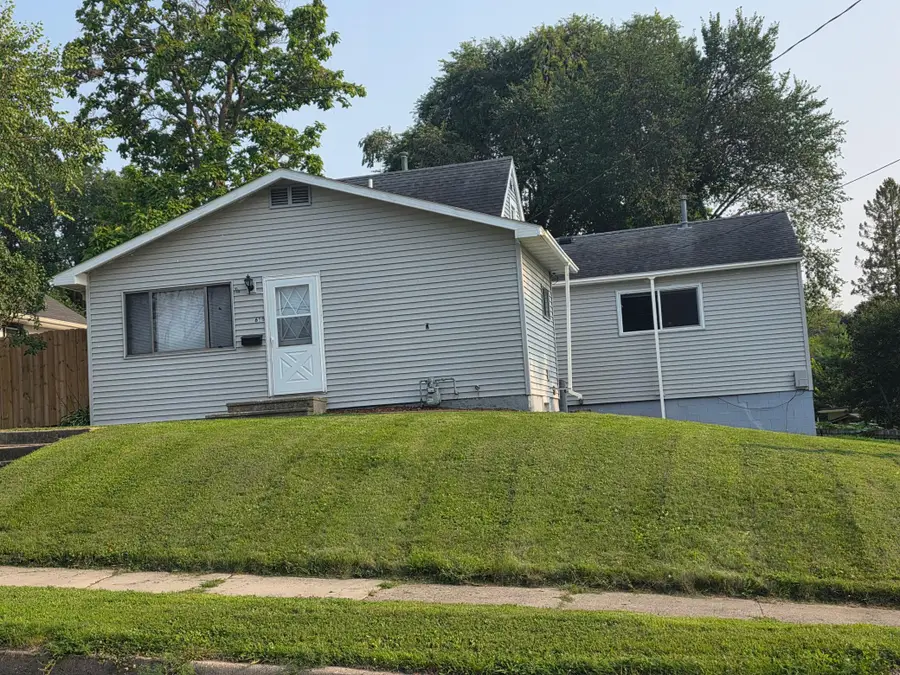 610 Sheridan Street, Albert Lea, MN 56007 - #3