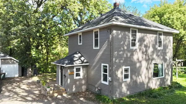 111 Haines Avenue, Paynesville, MN 56362