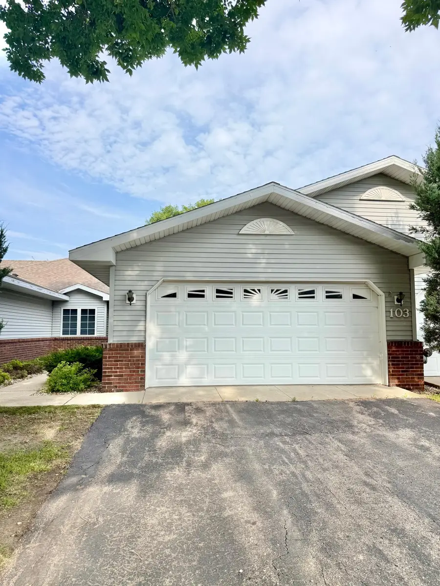 103 Raven Court, Mankato, MN 56001 - #2