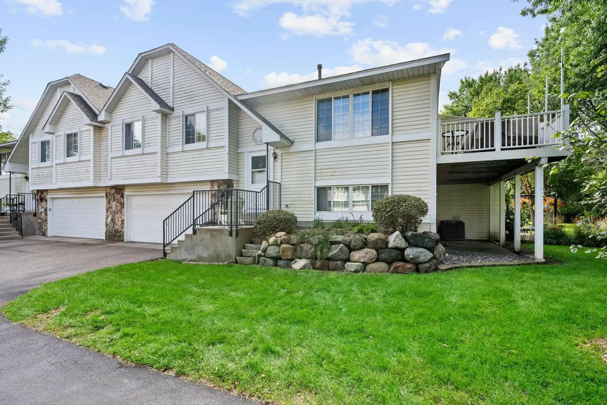 15813 Griffon Path, Apple Valley, MN 55124 - #1