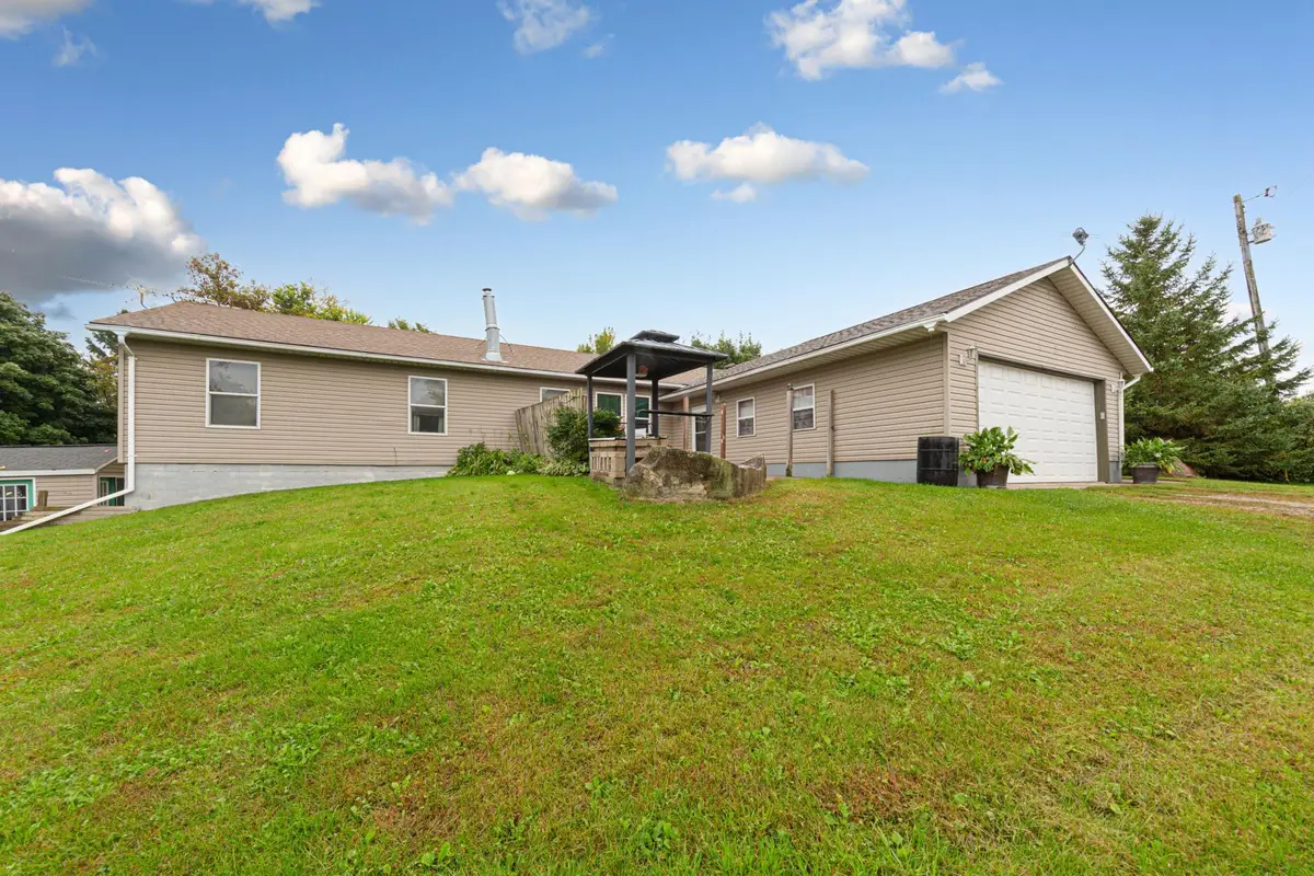 4052 108th Street Se, Blooming Prairie, MN 55917 - #1