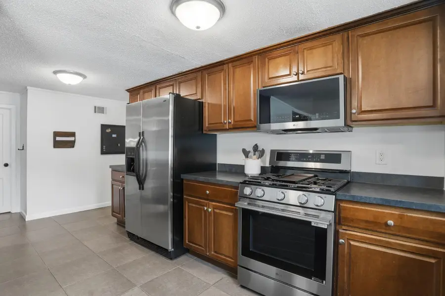8841 Nicollet Avenue S, Bloomington, MN 55420 - #3
