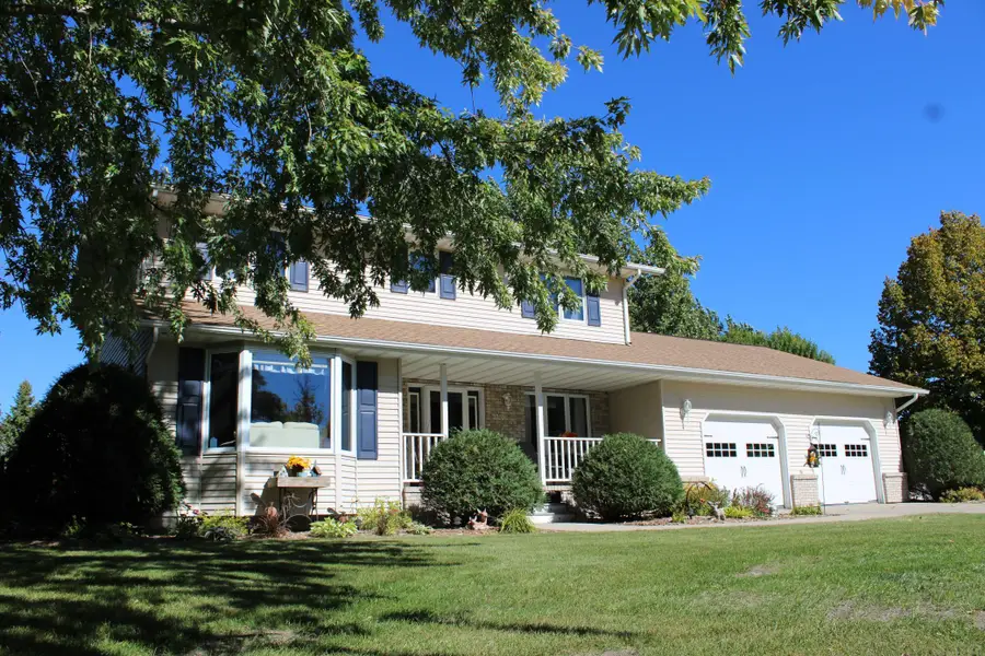 1709 Little John Court, Thief River Falls, MN 56701 - #2