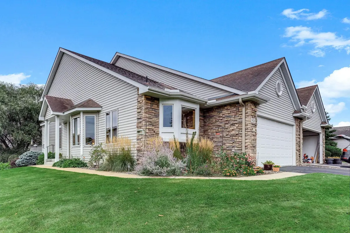 4626 Greenhaven Drive, White Bear Lake, MN 55127 - #1