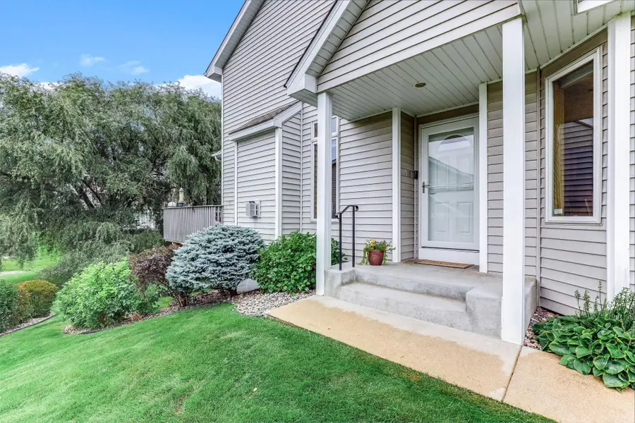 4626 Greenhaven Drive, White Bear Lake, MN 55127 - #2