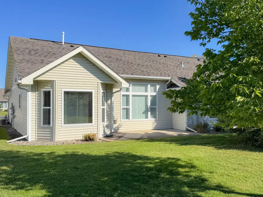 720 35th Street Nw, Bemidji, MN 56601 - #3