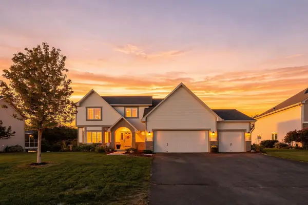 746 Riesgraf Road, Carver, MN 55315