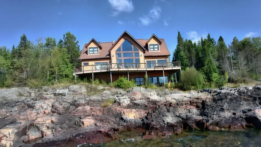 41 W Rosebush Lane, Grand Marais, MN 55604 - #3
