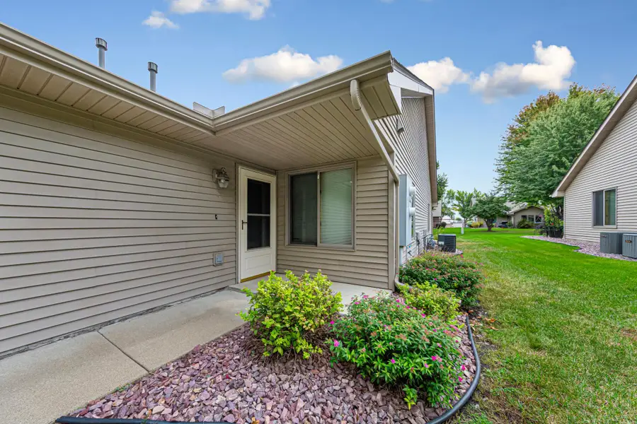 153 S Elm Street, Belle Plaine, MN 56011 - #2