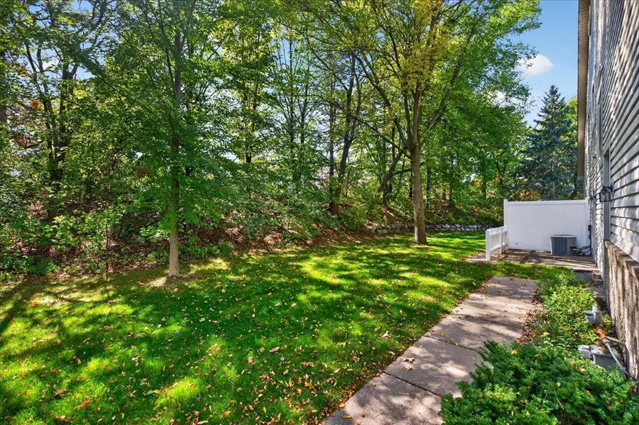 2583 Lockwood Drive, Mendota Heights, MN 55120 - #3