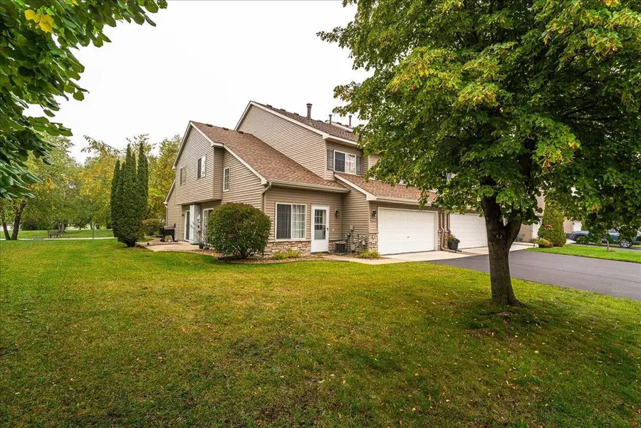 8334 Delaney Drive, Inver Grove Heights, MN 55076 - #3