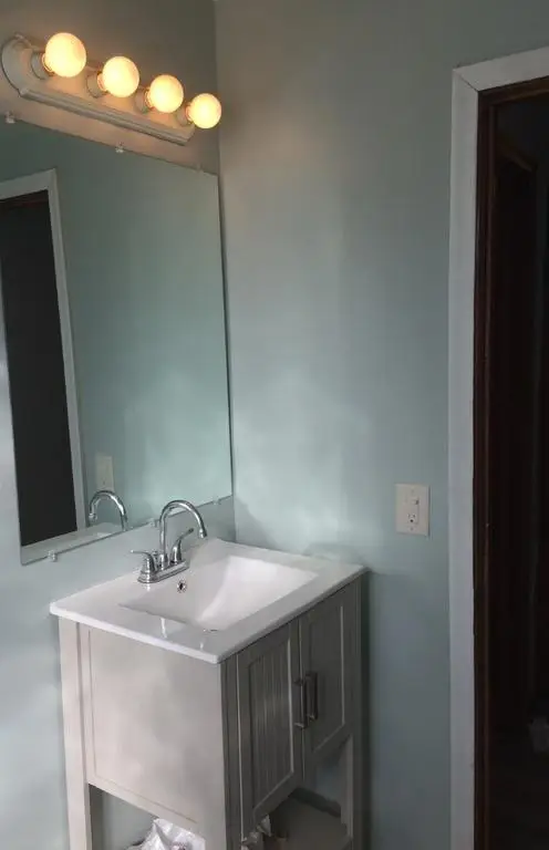566 & 568 37th Avenue Ne, Minneapolis, MN 55421 - #3