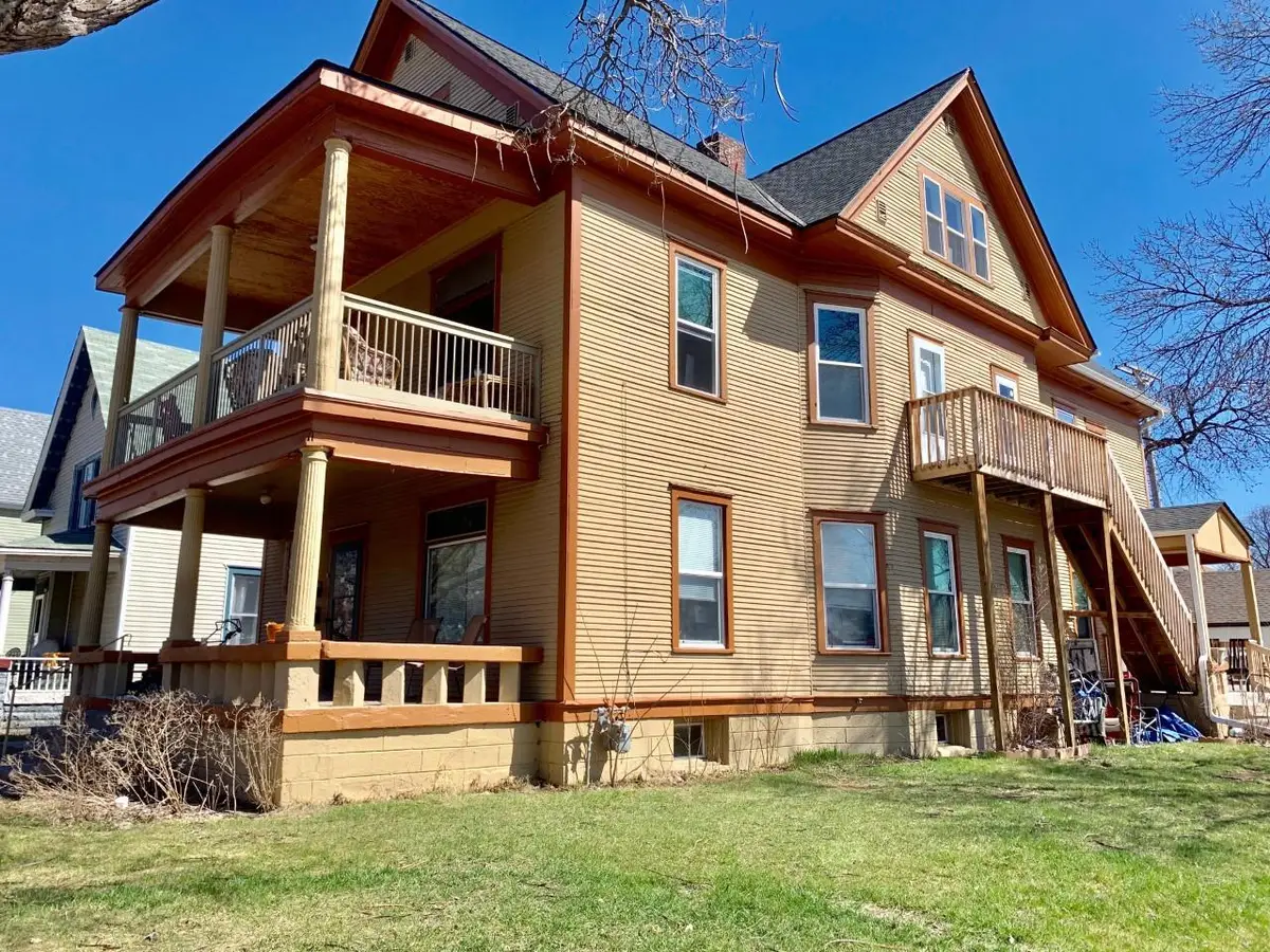 2549 11th Avenue S, Minneapolis, MN 55404 - #1