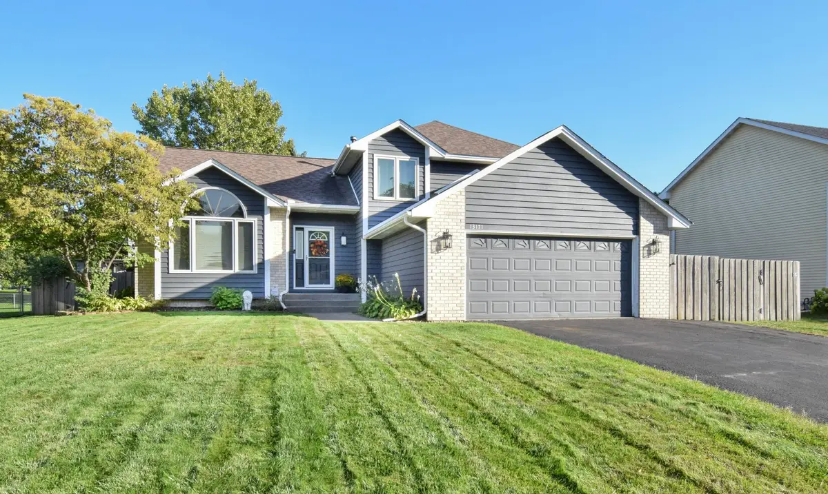 13171 Zion Street Nw, Coon Rapids, MN 55448 - #1