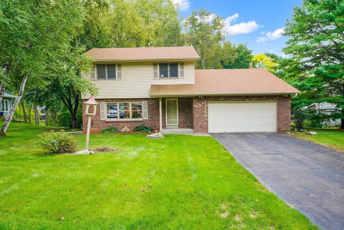 13209 Sheffield Curve, Minnetonka, MN 55305 - #1