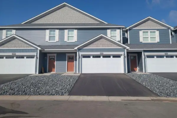 5479 Fall Meadow Trail, North Branch, MN 55056