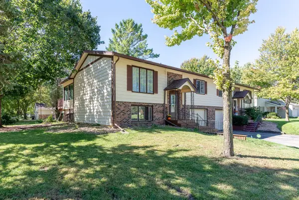 1701 Quail Roost Drive, North Mankato, MN 56003