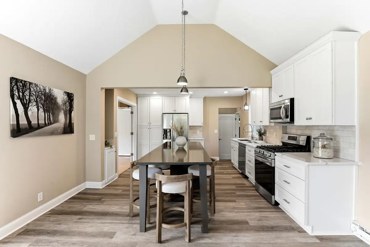 1922 Oakland Road, Minnetonka, MN 55305 - #1