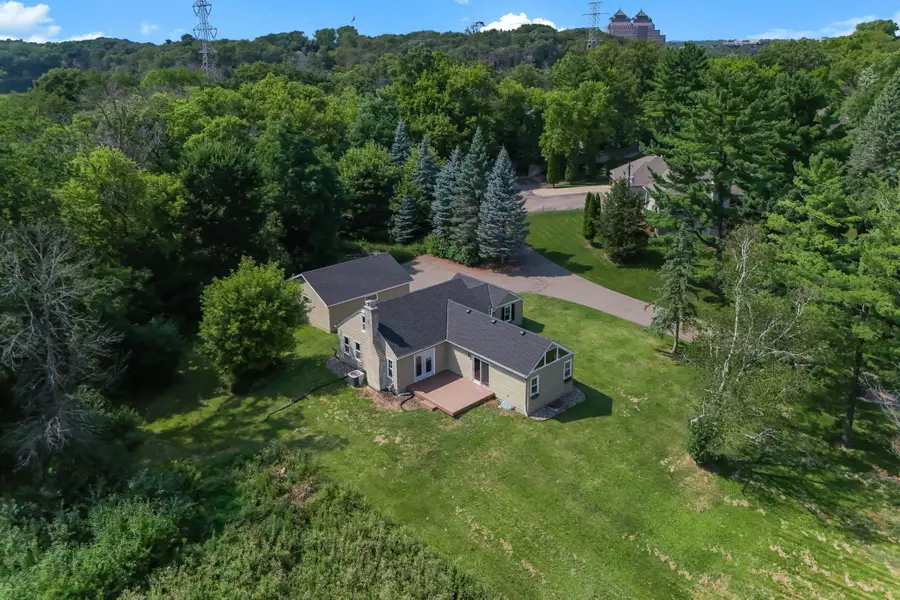 1922 Oakland Road, Minnetonka, MN 55305 - #3