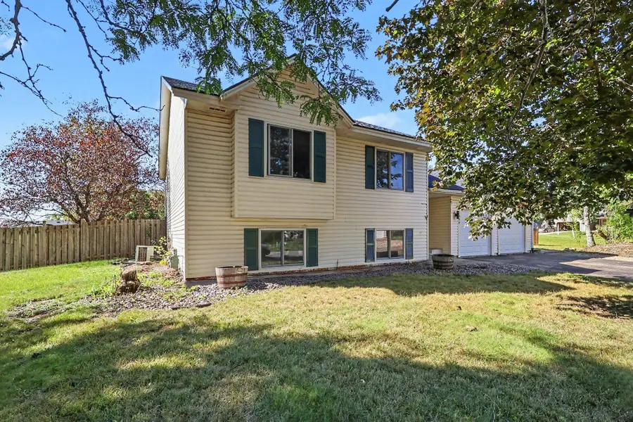 7850 Grinnell Court E, Lakeville, MN 55044 - #3