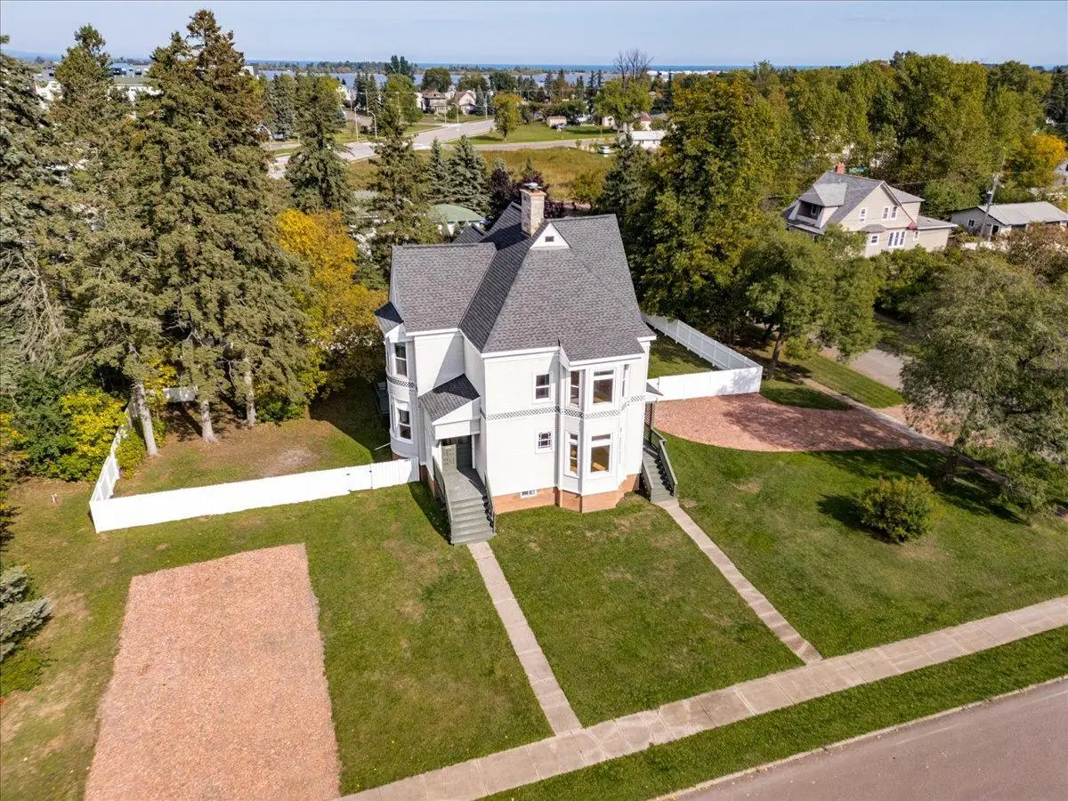 107 E 7th Street, Superior, WI 54880 - #1