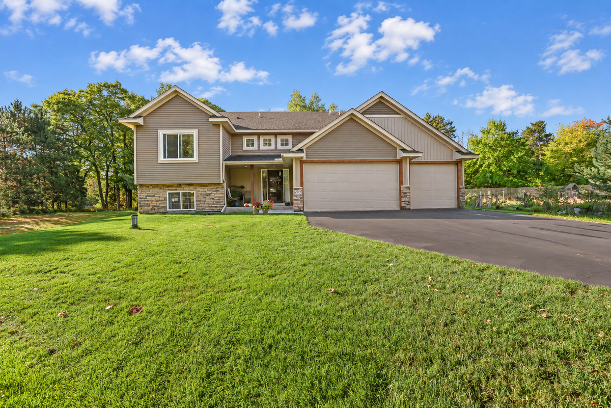 4992 235th Lane Ne, East Bethel, MN 55005 - #1