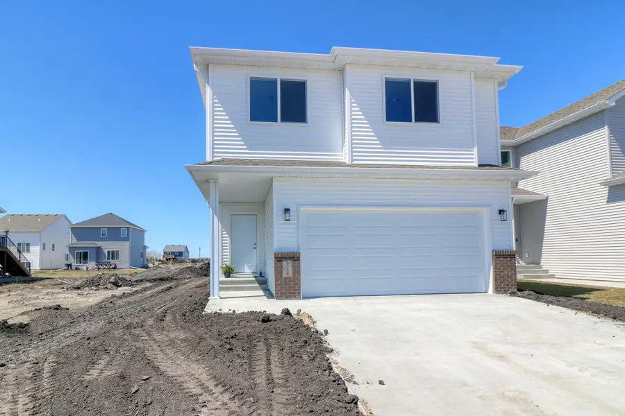 2449 43rd Avenue S, Moorhead, MN 56560 - #2